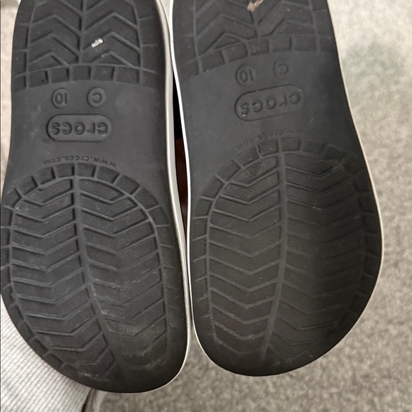 CROCS Kids Black and White Water Shoes - Picture 2 of 5